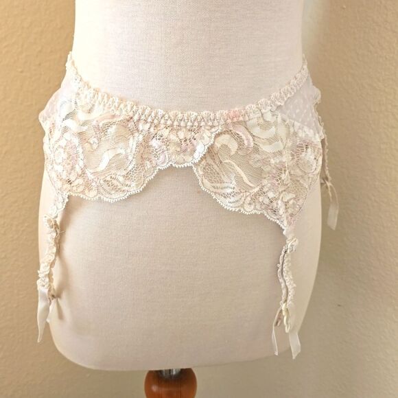 Valentino intimo vintage lacey garnet belt os - Picture 1 of 10